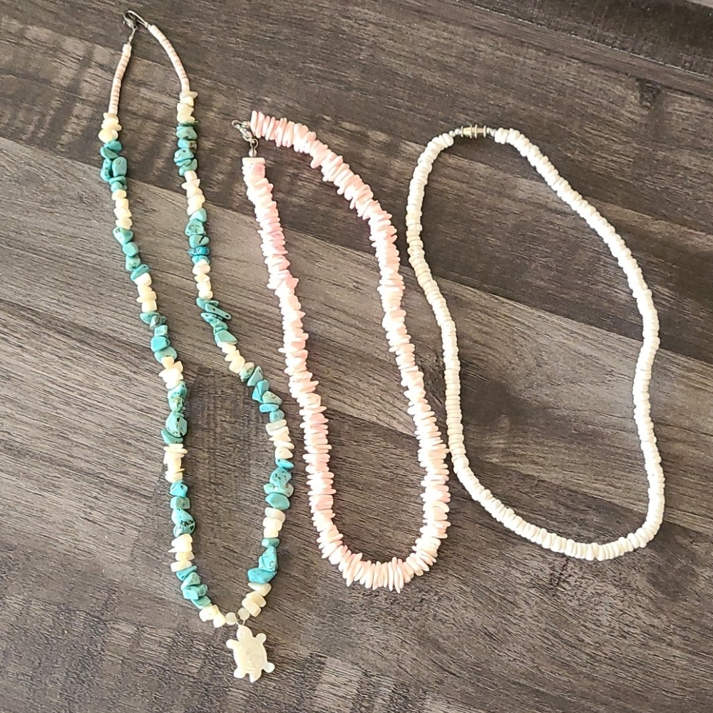 Shell Necklace Bundle - image 1